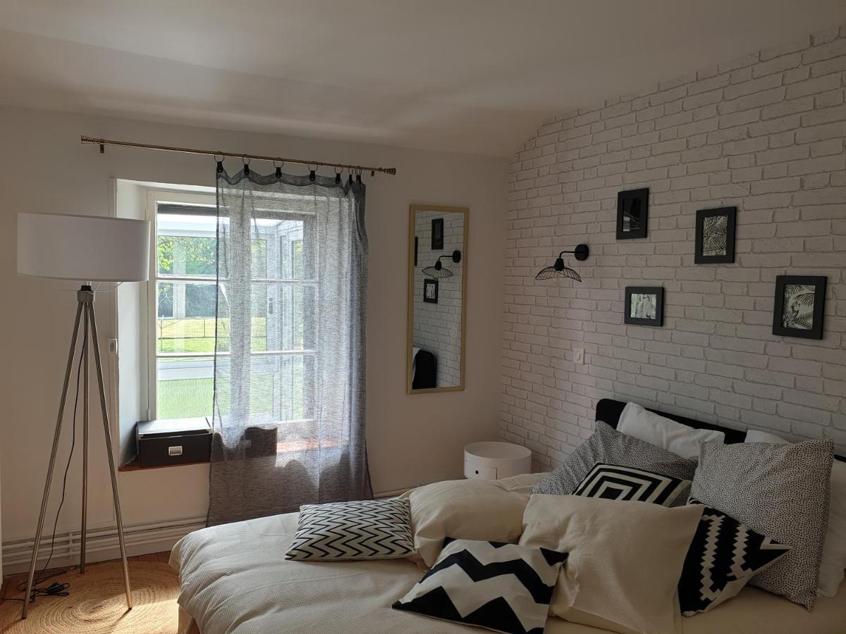 La Folle Parenthese Villa Vireux-Molhain Exteriör bild