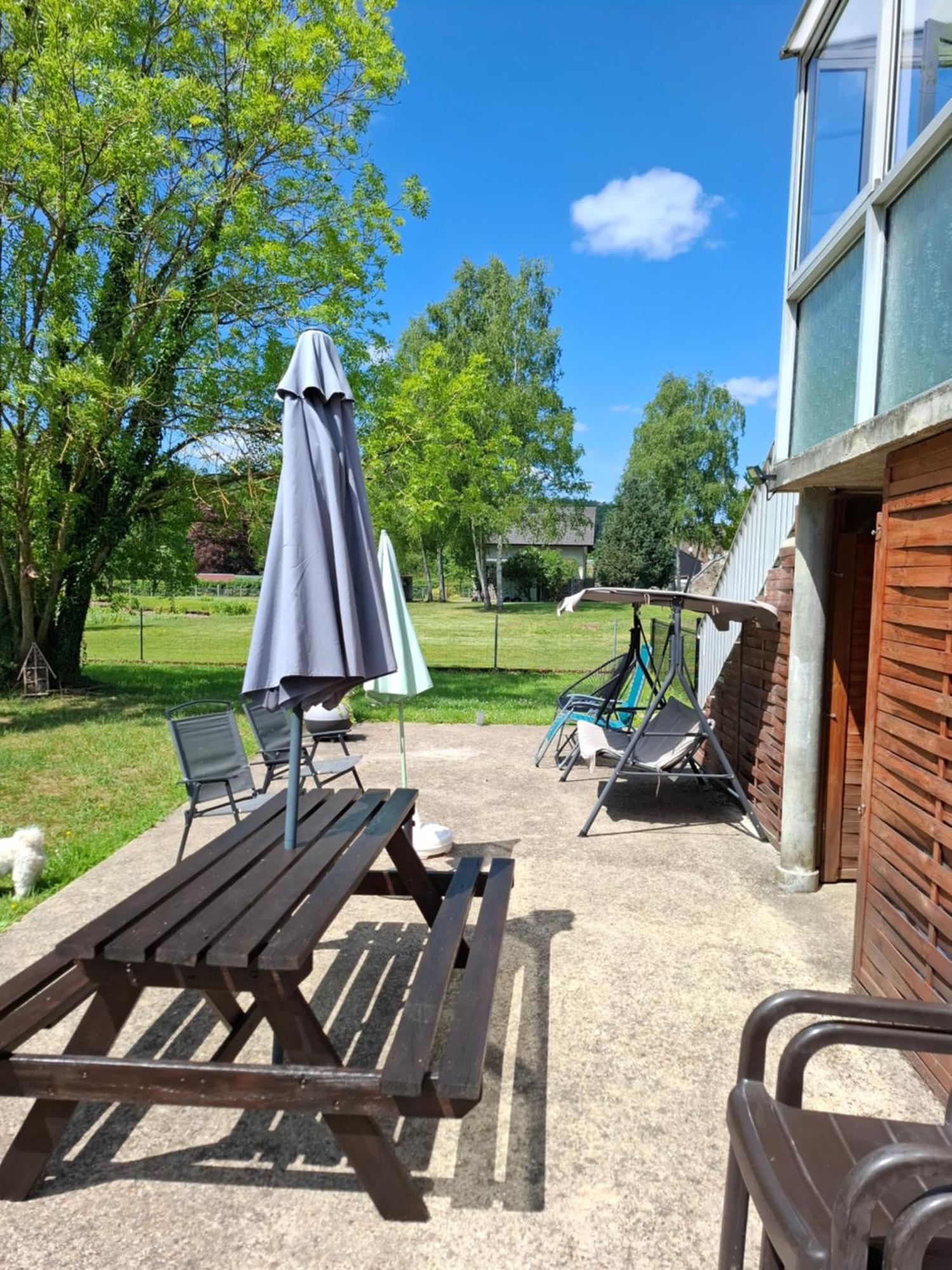 La Folle Parenthese Villa Vireux-Molhain Exteriör bild